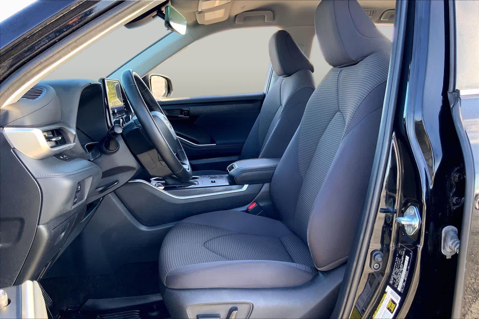 2023 Toyota Highlander LE Midnight Black Metallic at Group 1 Toyota Southwest