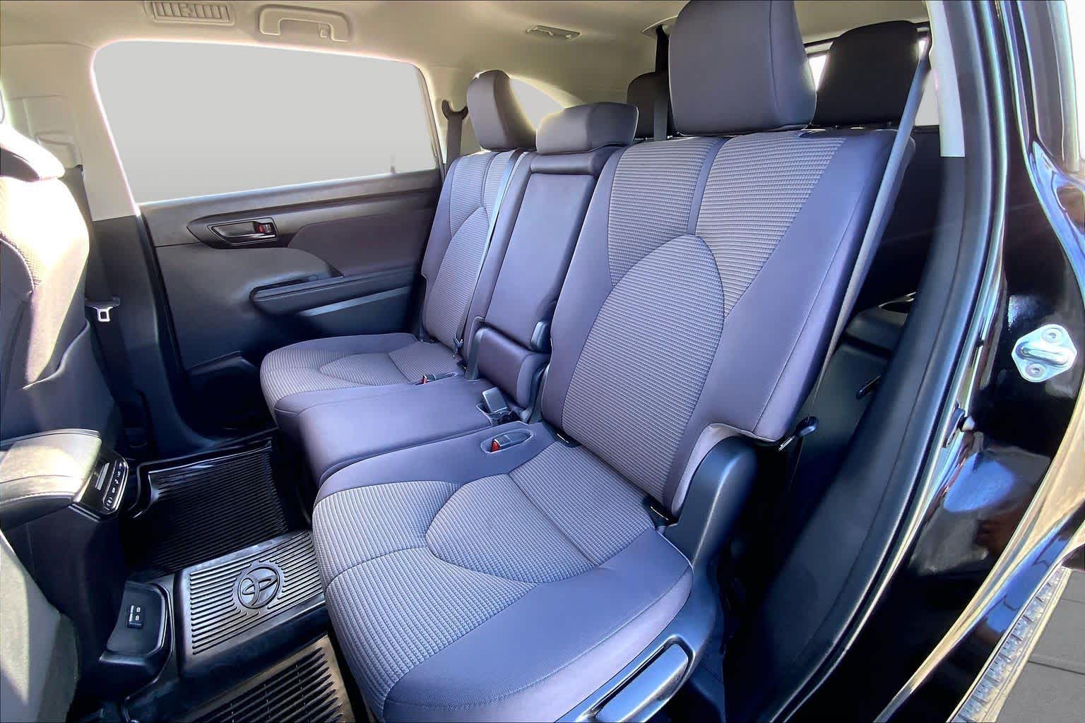 2023 Toyota Highlander LE Midnight Black Metallic at Group 1 Toyota Southwest