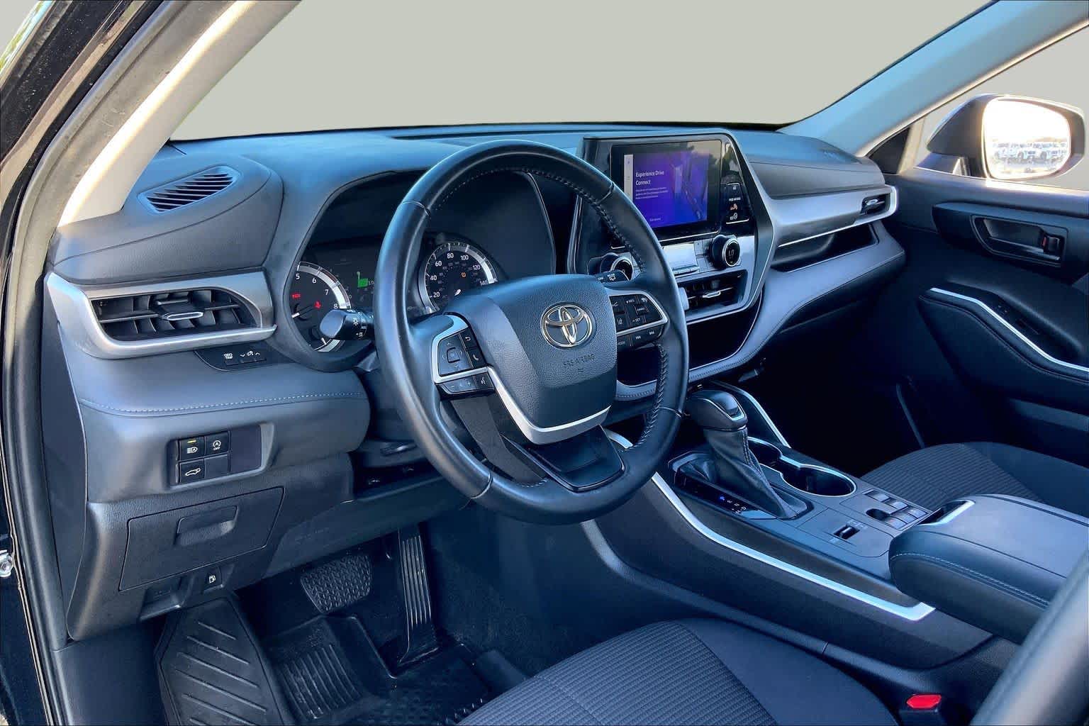 2023 Toyota Highlander LE Midnight Black Metallic at Group 1 Toyota Southwest