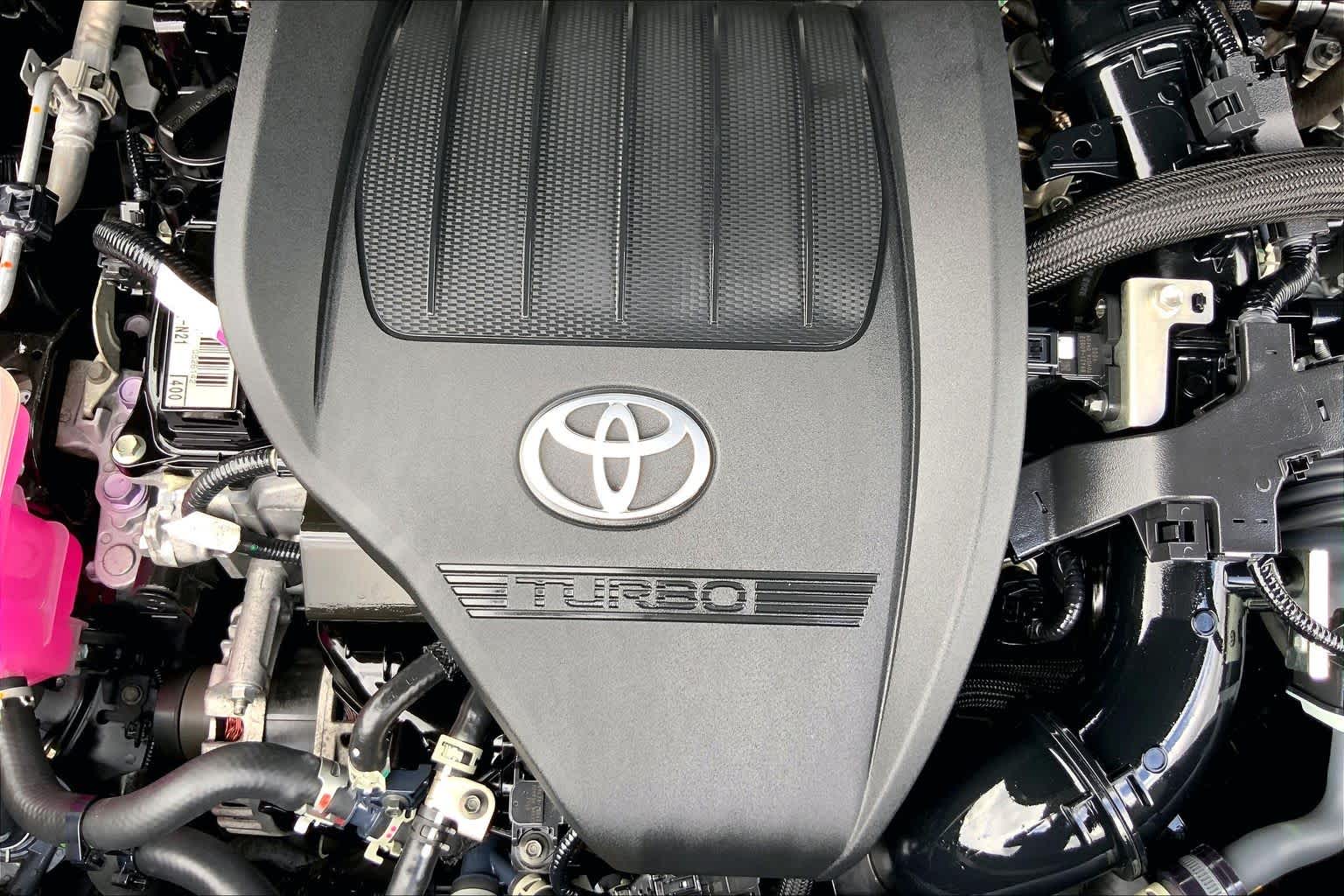2023 Toyota Highlander photo 32 of 36