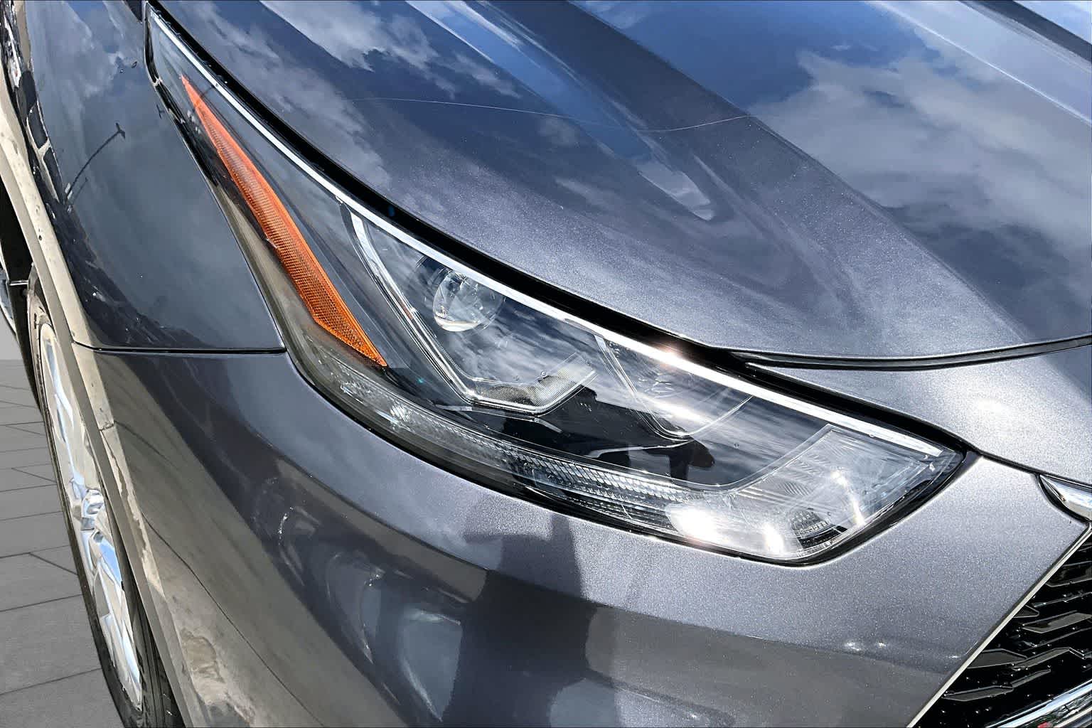 2024 Toyota Highlander Limited Magnetic Gray Metallic at AutoNation Chevrolet Gulf Fwy