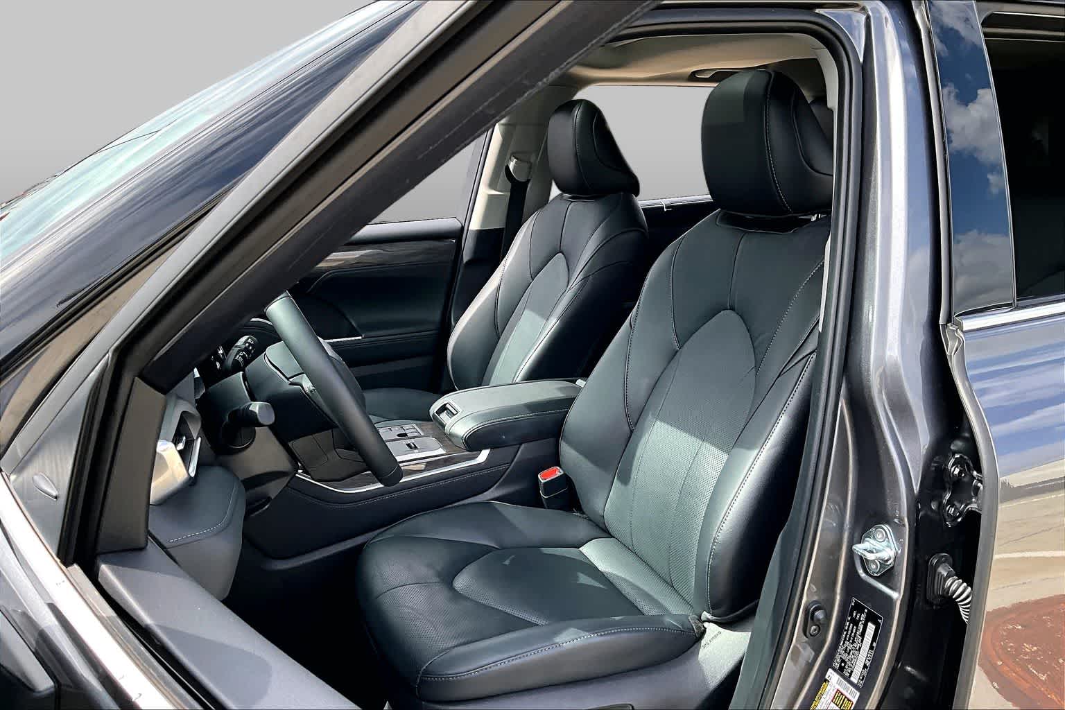 2024 Toyota Highlander Limited Magnetic Gray Metallic at AutoNation Chevrolet Gulf Fwy
