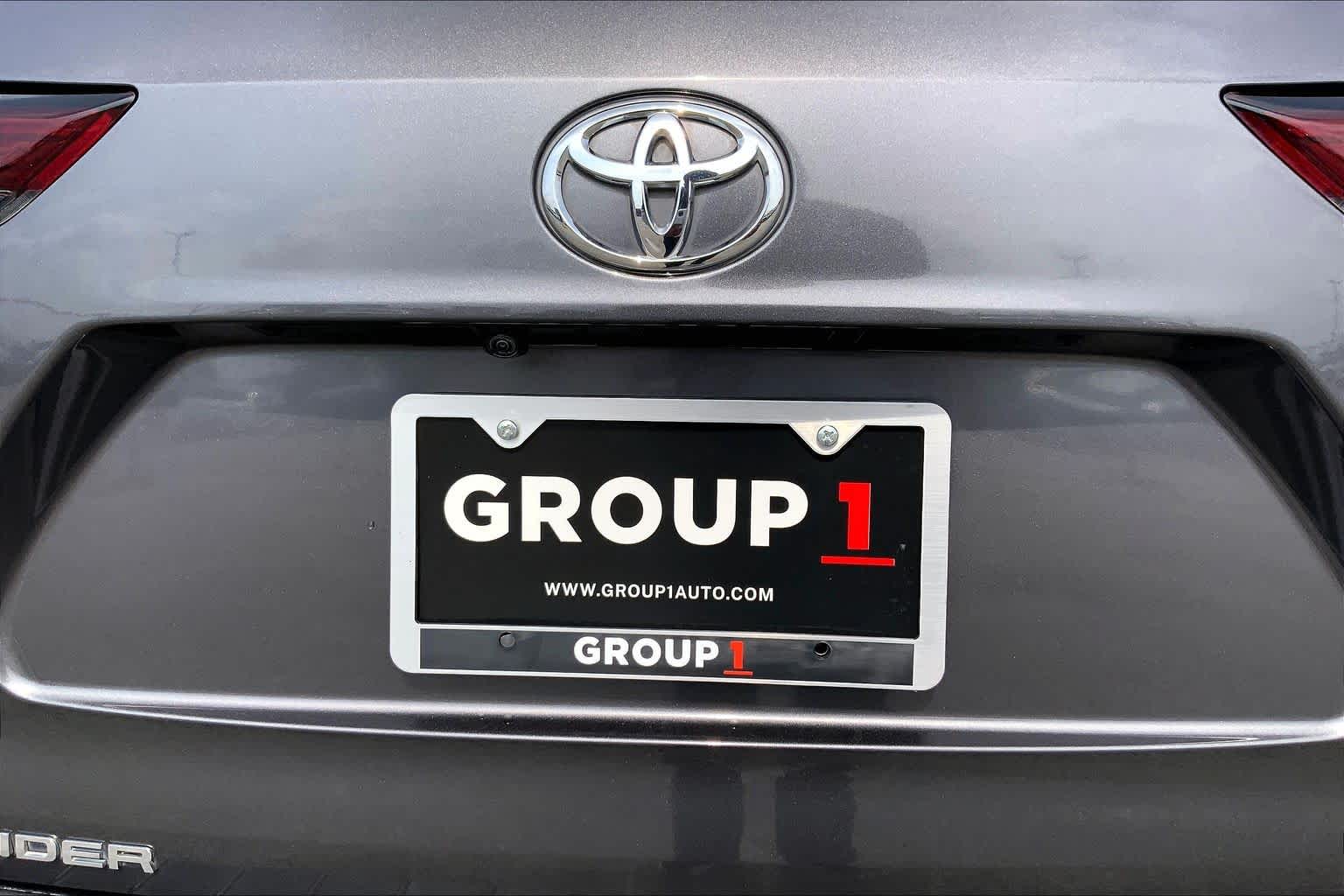 2024 Toyota Highlander Limited Magnetic Gray Metallic at AutoNation USA Katy