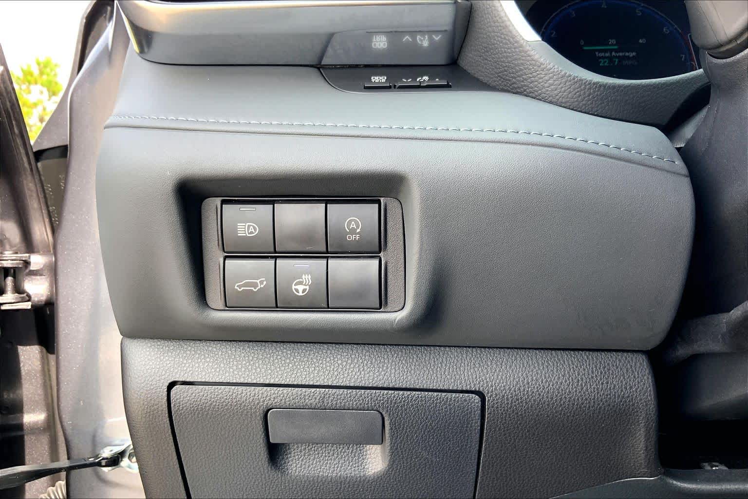 2024 Toyota Highlander Limited Magnetic Gray Metallic at AutoNation USA Katy