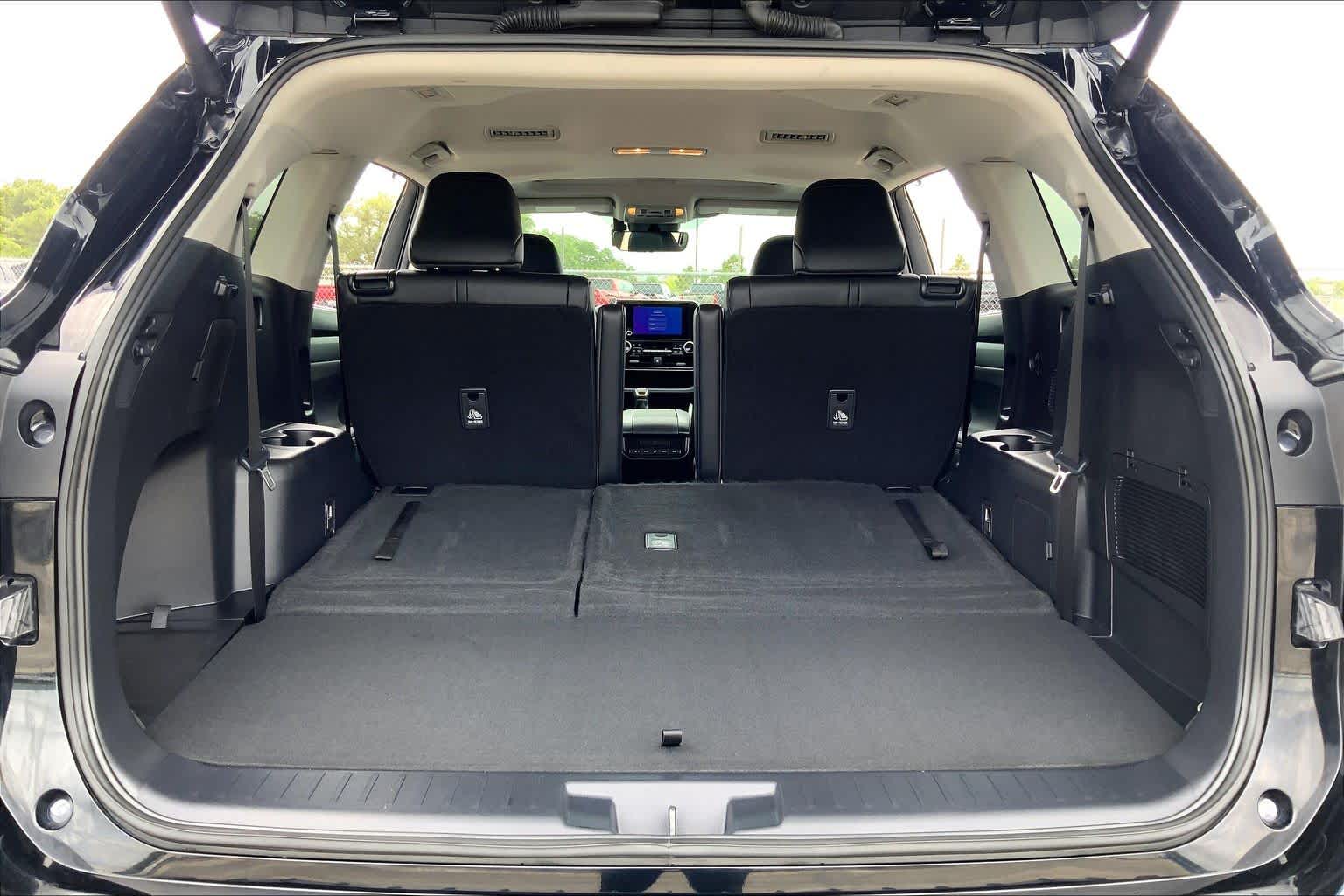 2024 Toyota Highlander XLE Midnight Black Metallic at AutoNation Toyota Gulf Fwy