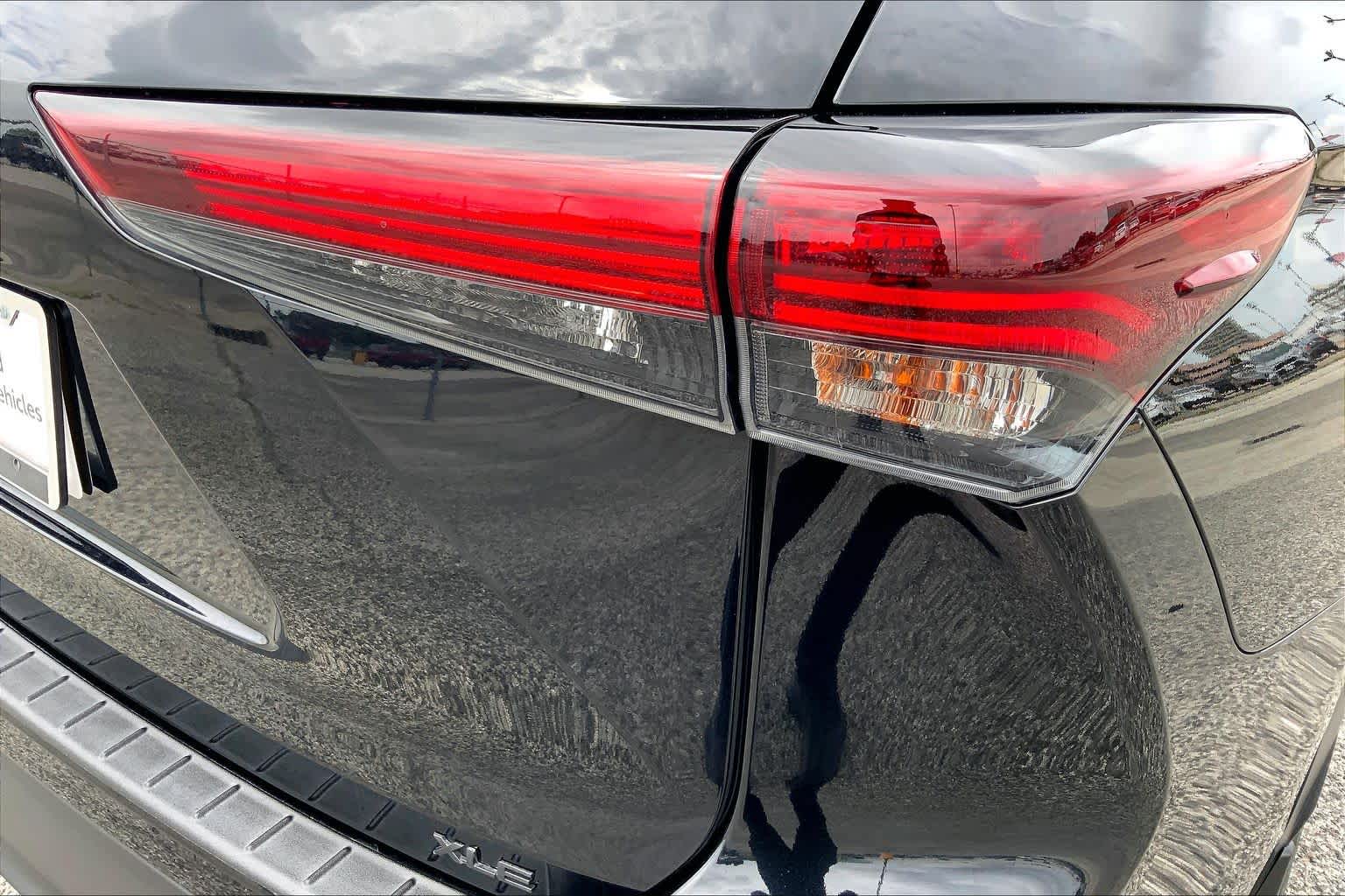 2024 Toyota Highlander XLE Midnight Black Metallic at AutoNation Toyota Gulf Fwy