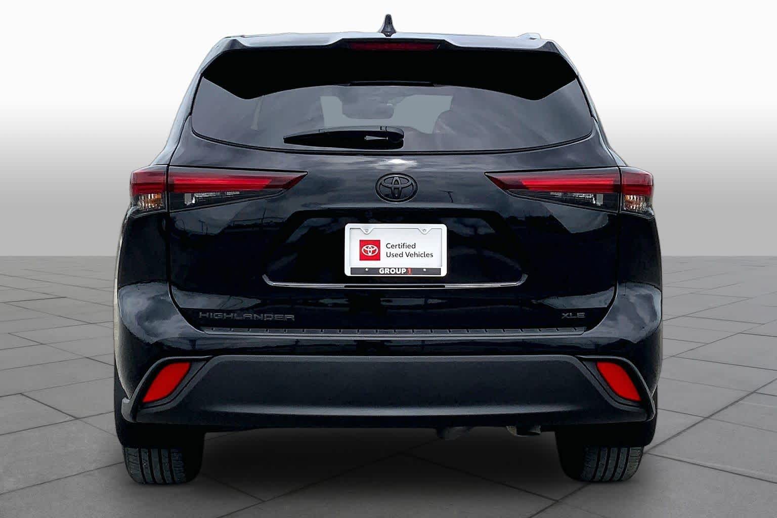 2024 Toyota Highlander XLE Midnight Black Metallic at AutoNation Toyota Gulf Fwy