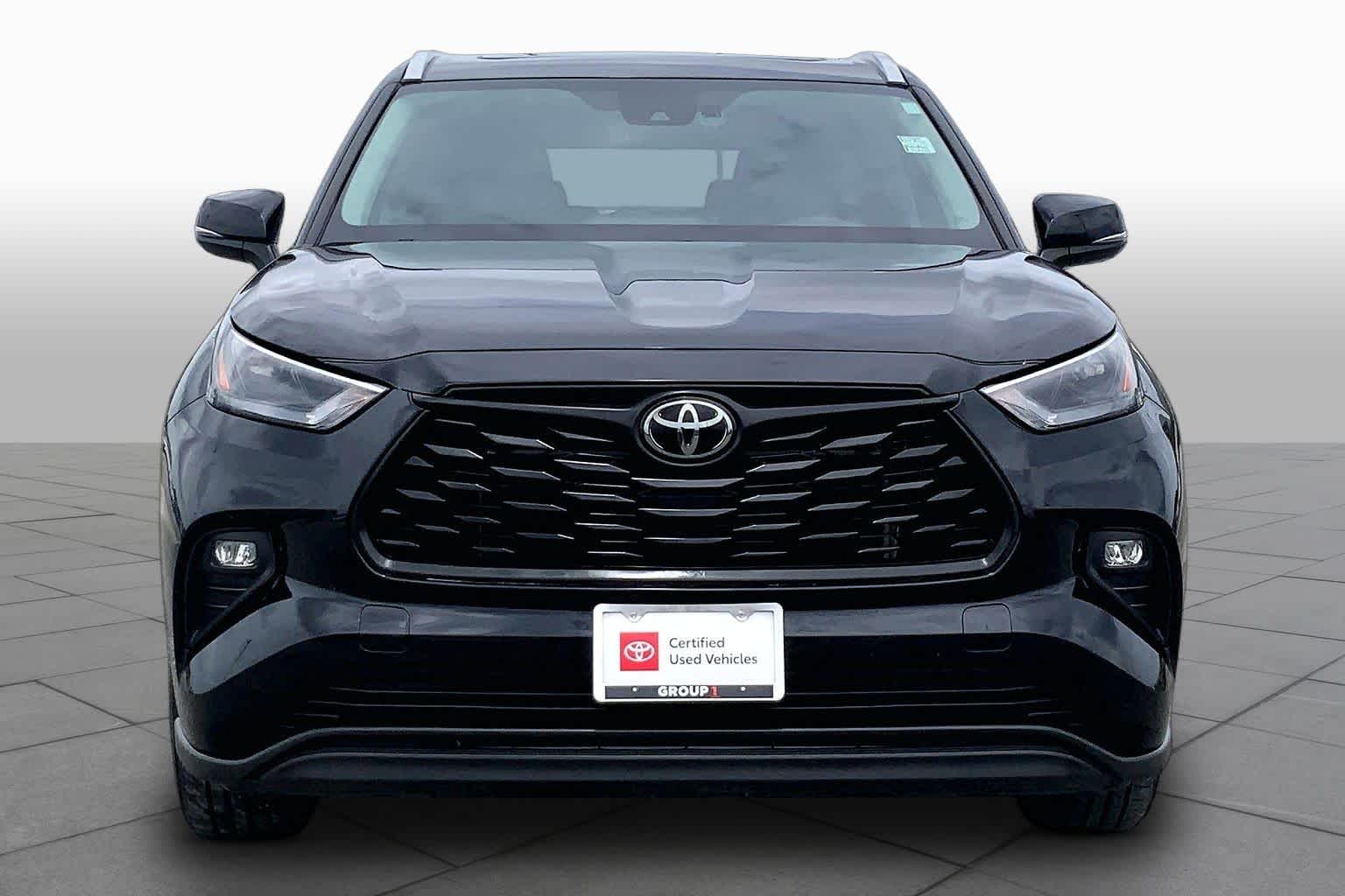 2024 Toyota Highlander XLE Midnight Black Metallic at AutoNation Toyota Gulf Fwy