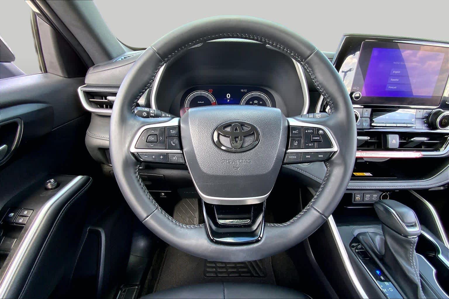 2025 Toyota Highlander XSE Magnetic Gray Metallic at Team Toyota