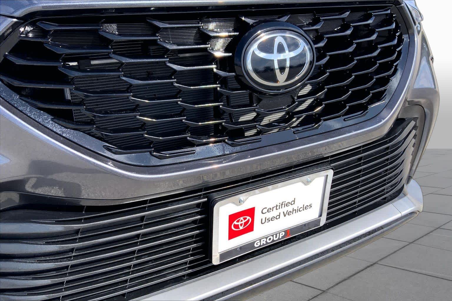 2025 Toyota Highlander XSE Magnetic Gray Metallic at Team Toyota