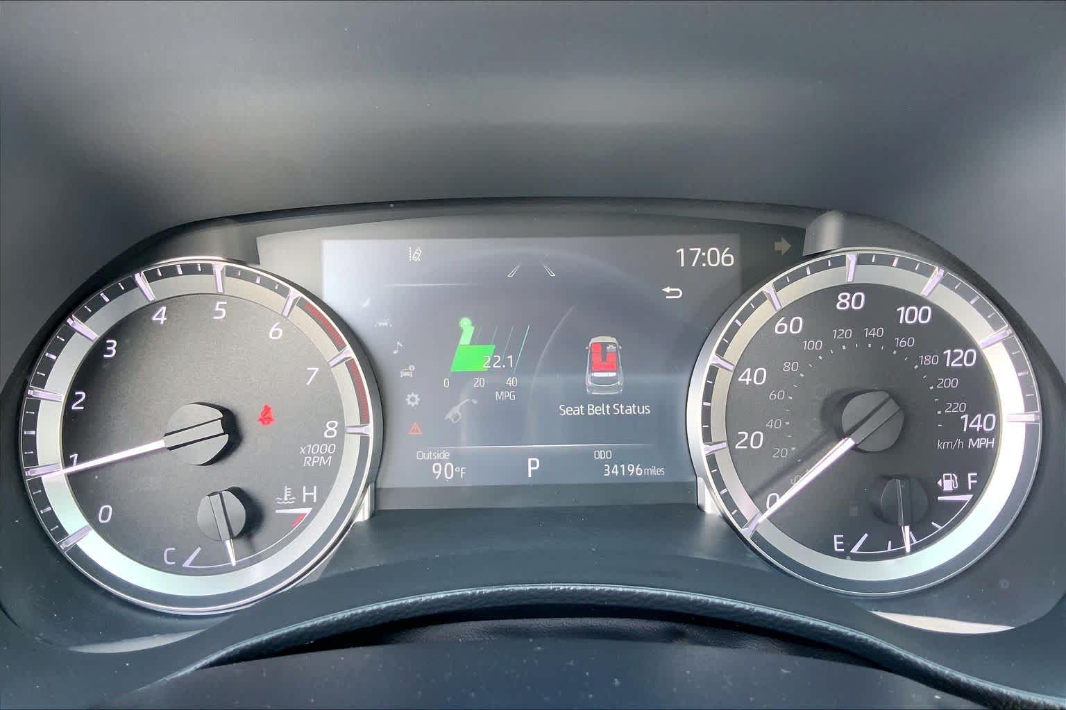 2023 Toyota Highlander XLE Wind Chill Pearl at Group 1 Toyota Southwest
