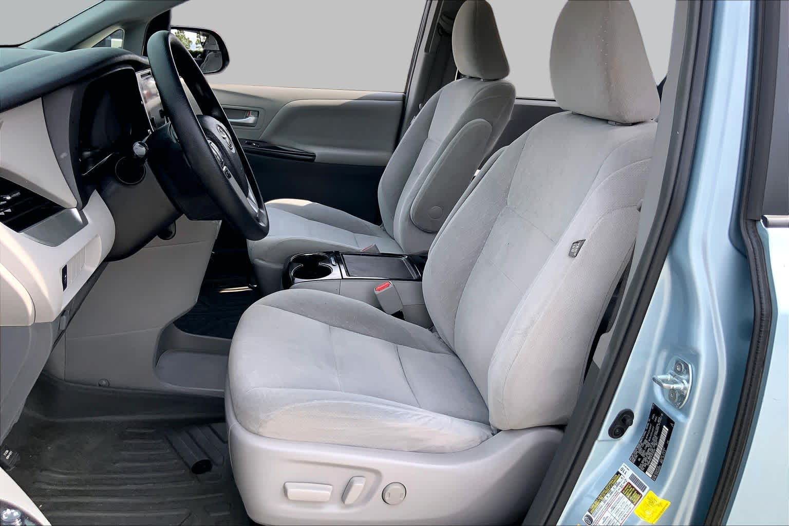2015 Toyota Sienna LE Sky Blue Pearl at Lexus Southwest Houston