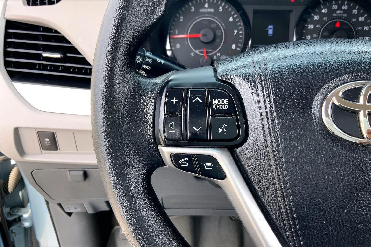 2015 Toyota Sienna LE Sky Blue Pearl at Lexus Southwest Houston