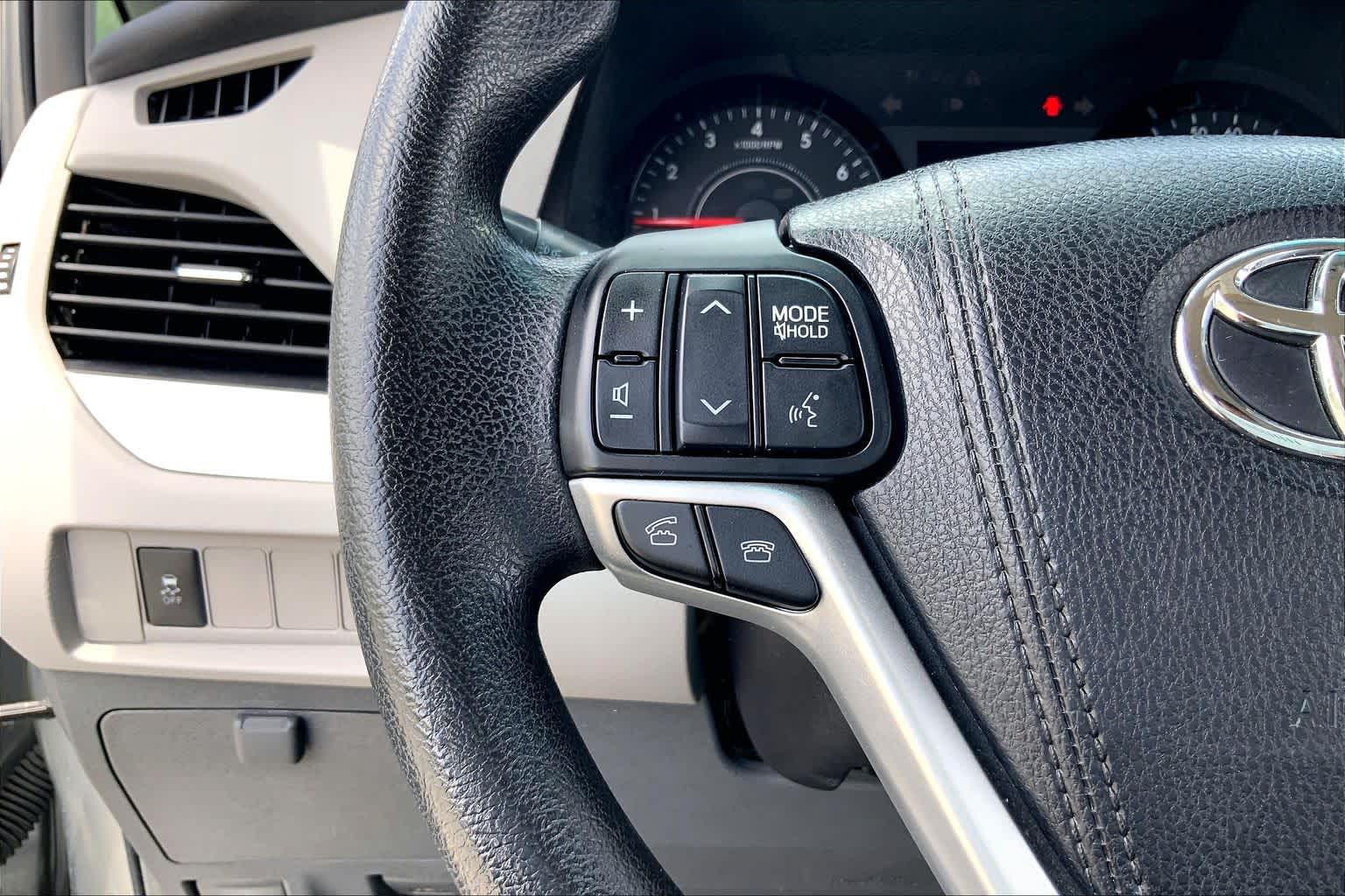 2016 Toyota Sienna LE Silver Sky Metallic at AutoNation USA Katy
