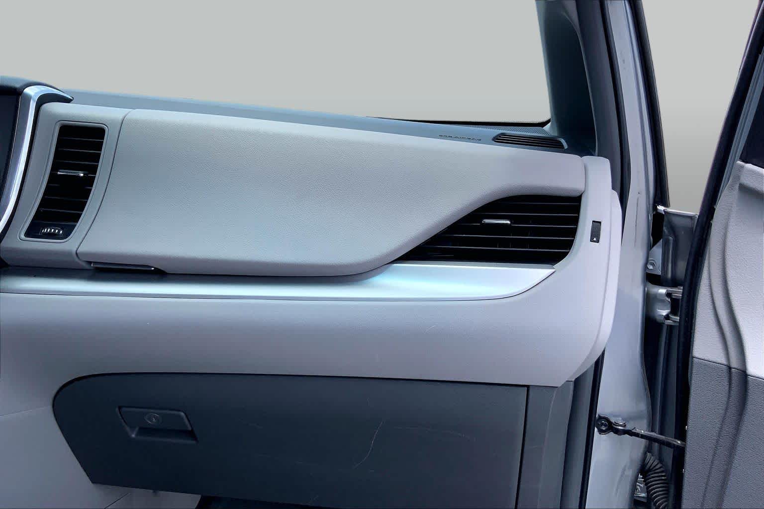 2016 Toyota Sienna LE Silver Sky Metallic at AutoNation USA Katy