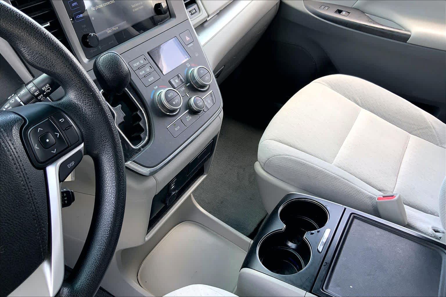 2016 Toyota Sienna LE Silver Sky Metallic at AutoNation USA Katy