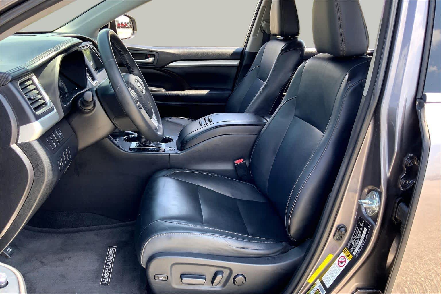 2015 Toyota Highlander XLE Predawn Gray Mica at Ron Craft Chevrolet Cadillac