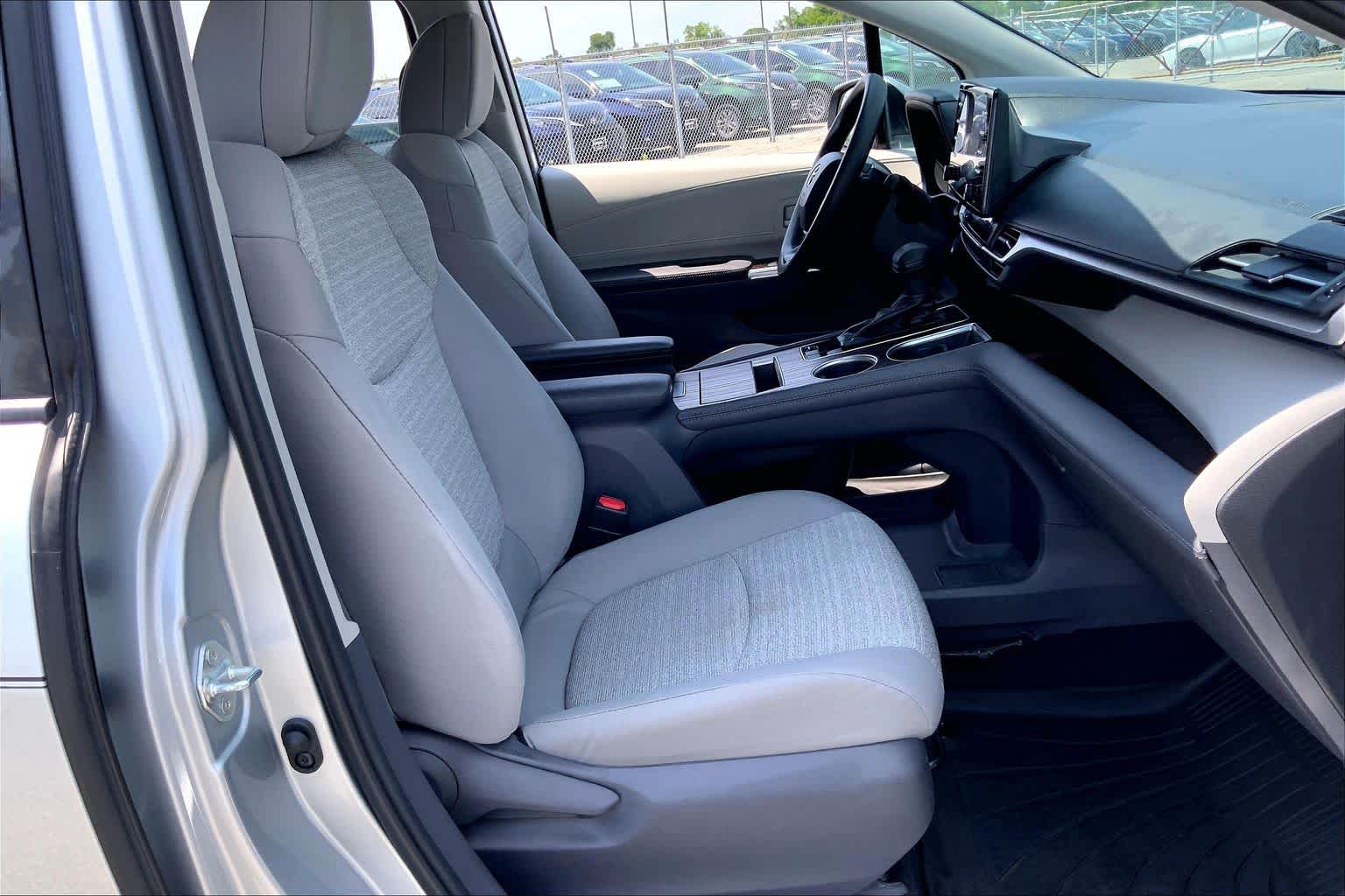 2021 Toyota Sienna LE Celestial Silver Metallic at Group 1 Toyota Southwest