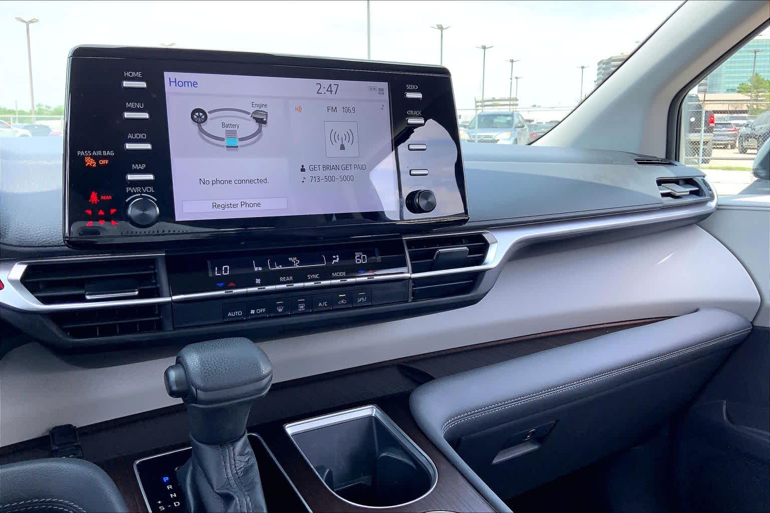2021 Toyota Sienna LE Celestial Silver Metallic at Group 1 Toyota Southwest