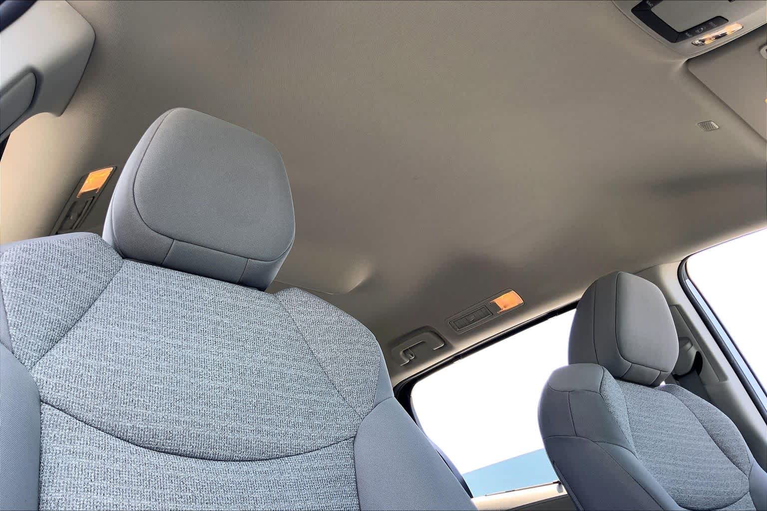 2021 Toyota Sienna LE Celestial Silver Metallic at Group 1 Toyota Southwest