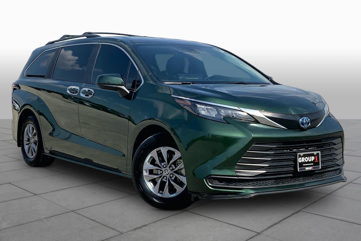 2025 Toyota Sienna LE Cypress at Group 1 Toyota Southwest
