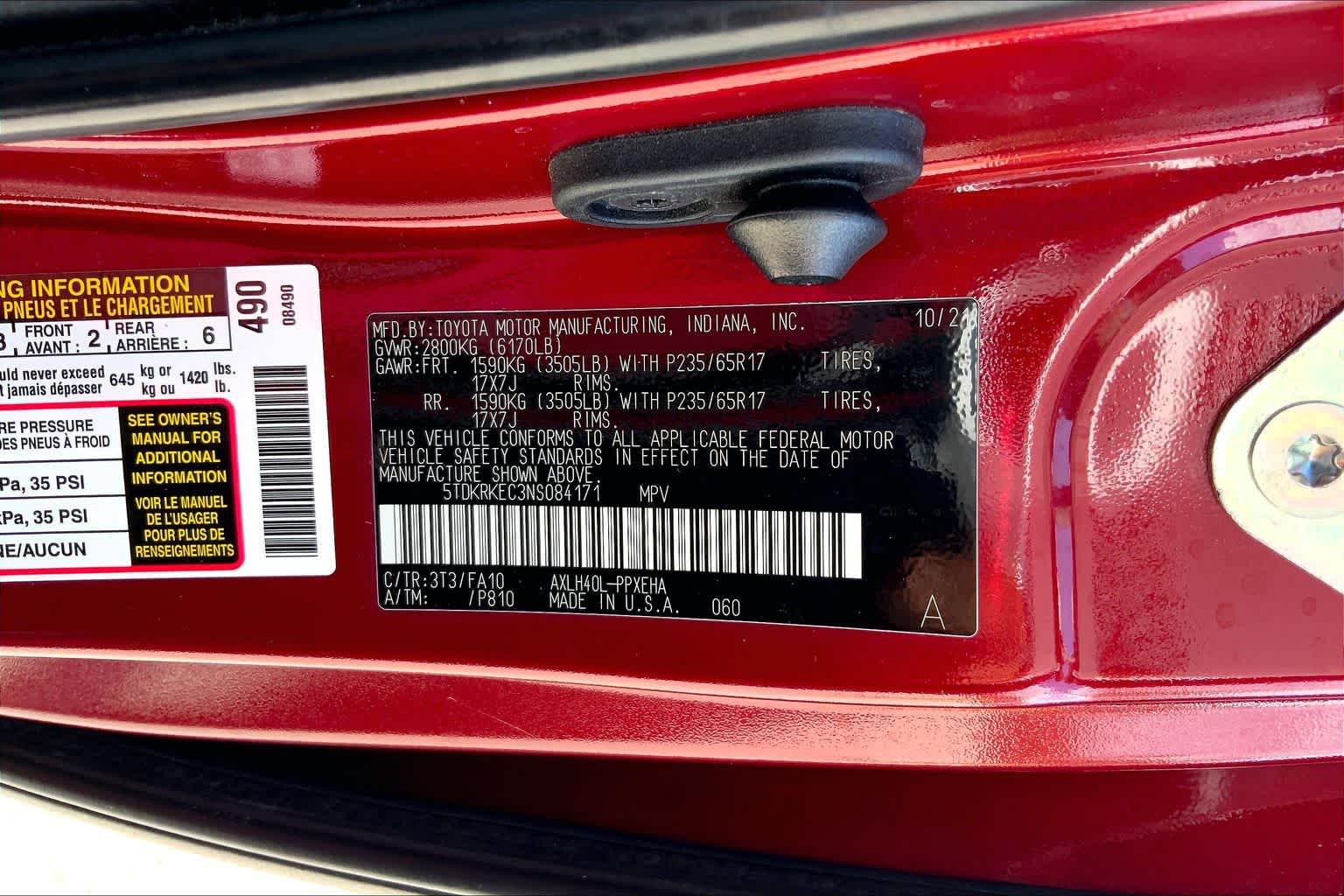 2022 Toyota Sienna LE Ruby Flare Pearl at Beck & Masten Kia