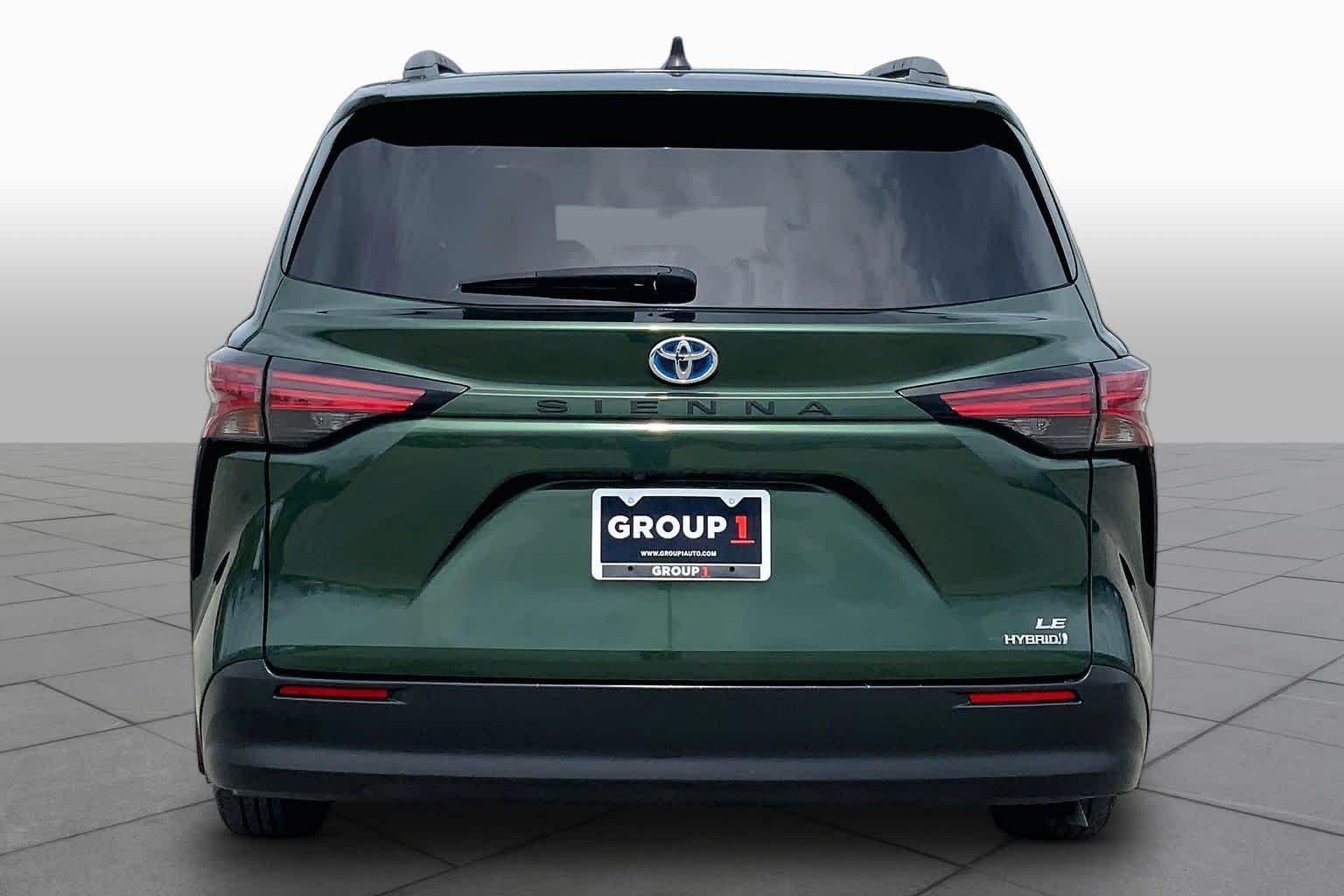 2022 Toyota Sienna LE Cypress at Beck & Masten Kia