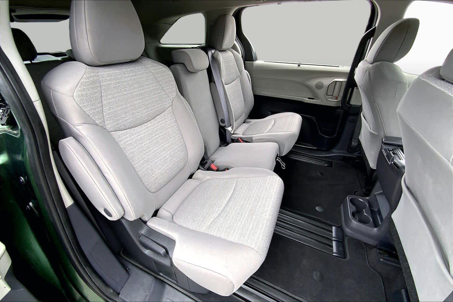 2022 Toyota Sienna LE Cypress at Beck & Masten Kia
