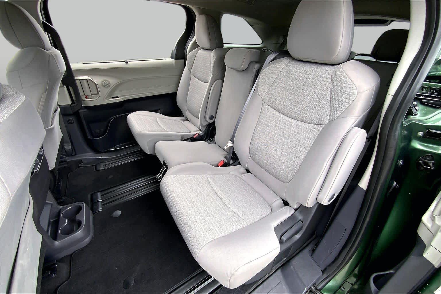 2022 Toyota Sienna LE Cypress at Beck & Masten Kia