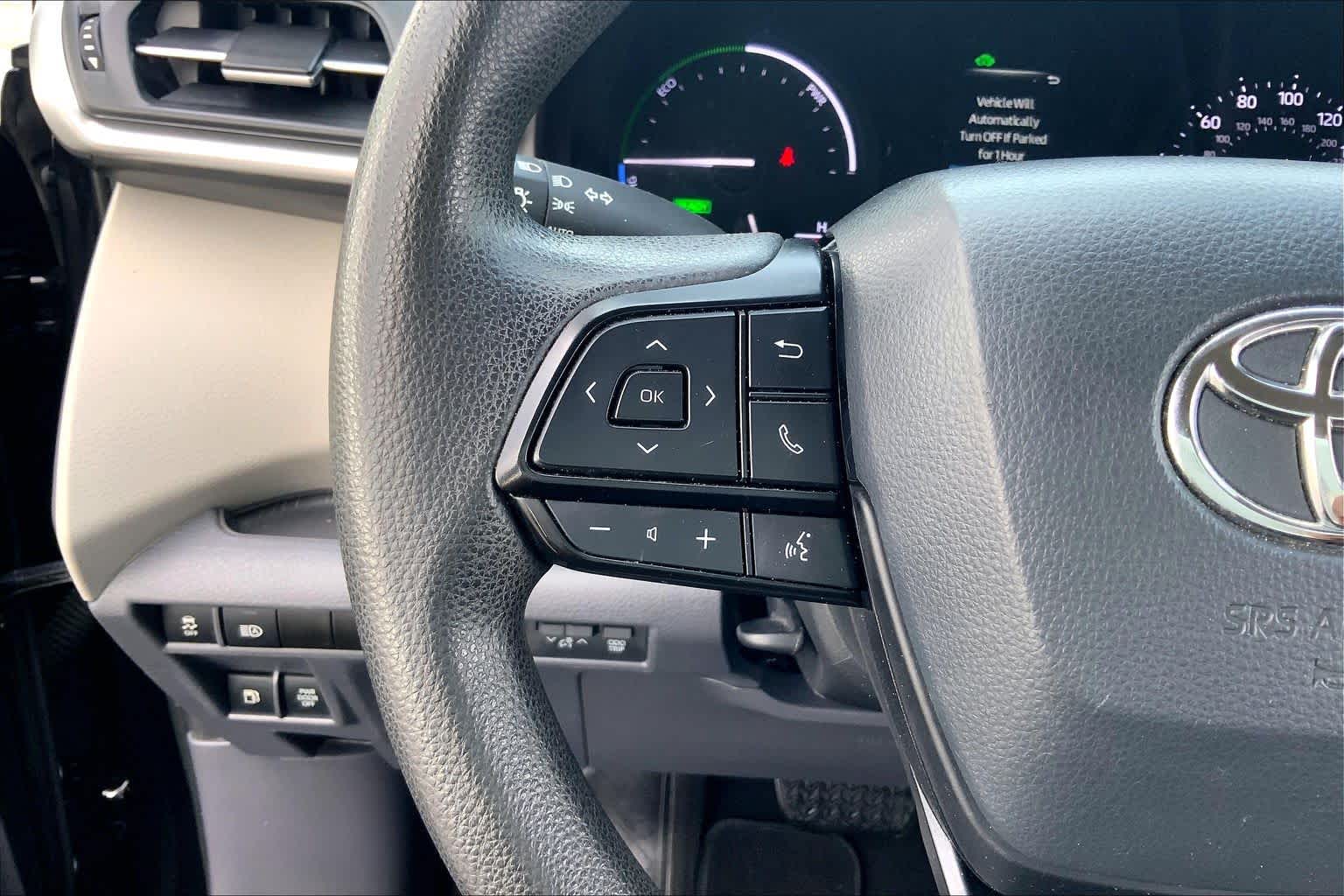 2022 Toyota Sienna LE Midnight Black Metallic at Ron Craft Chevrolet Cadillac