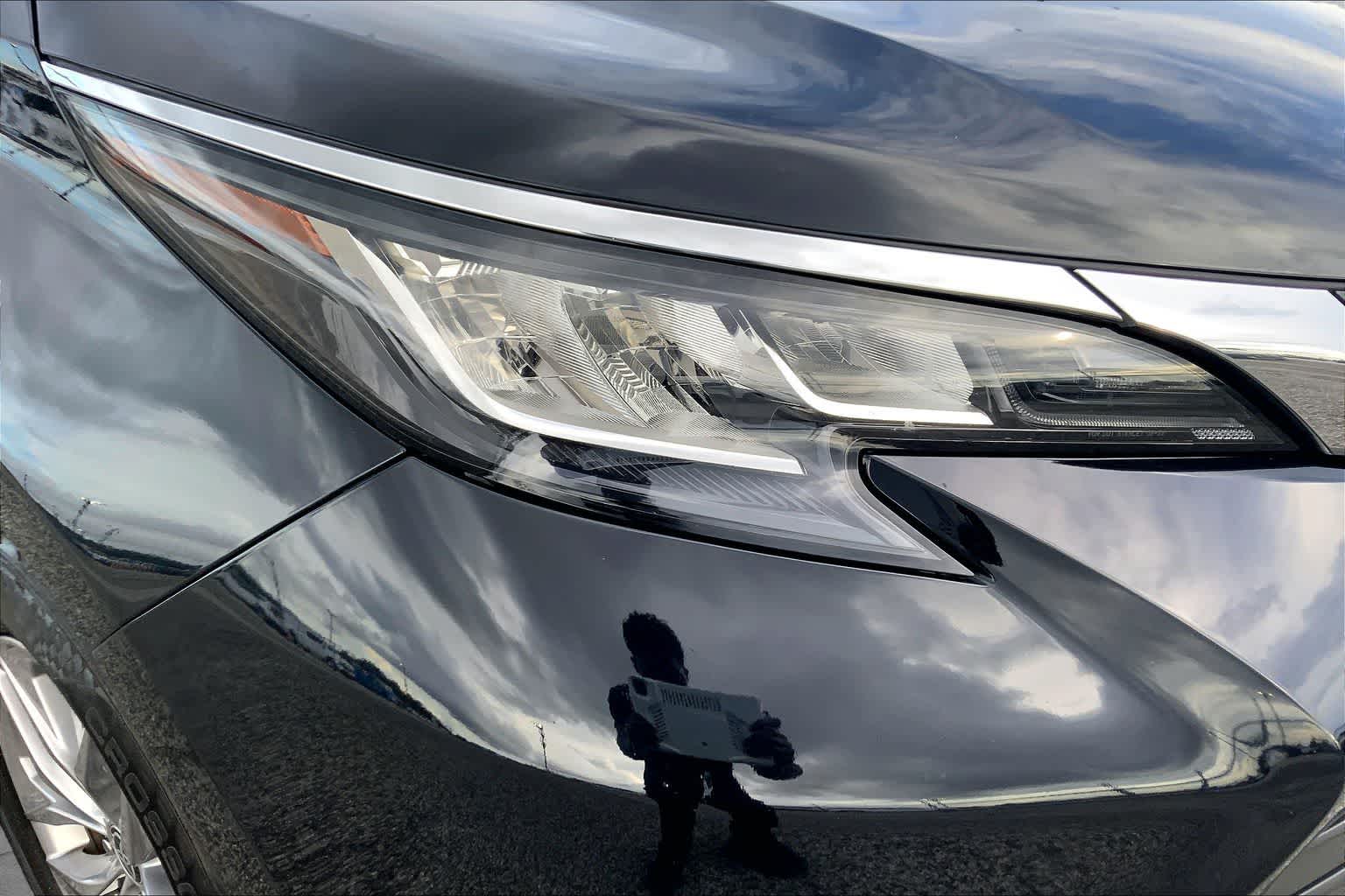 2022 Toyota Sienna LE Midnight Black Metallic at Ron Craft Chevrolet Cadillac