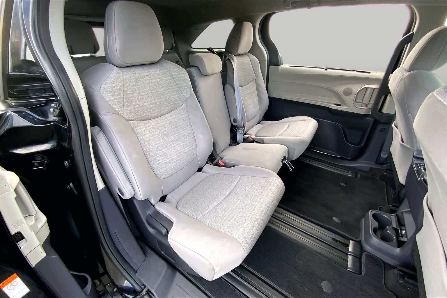 2022 Toyota Sienna LE Midnight Black Metallic at Ron Craft Chevrolet Cadillac
