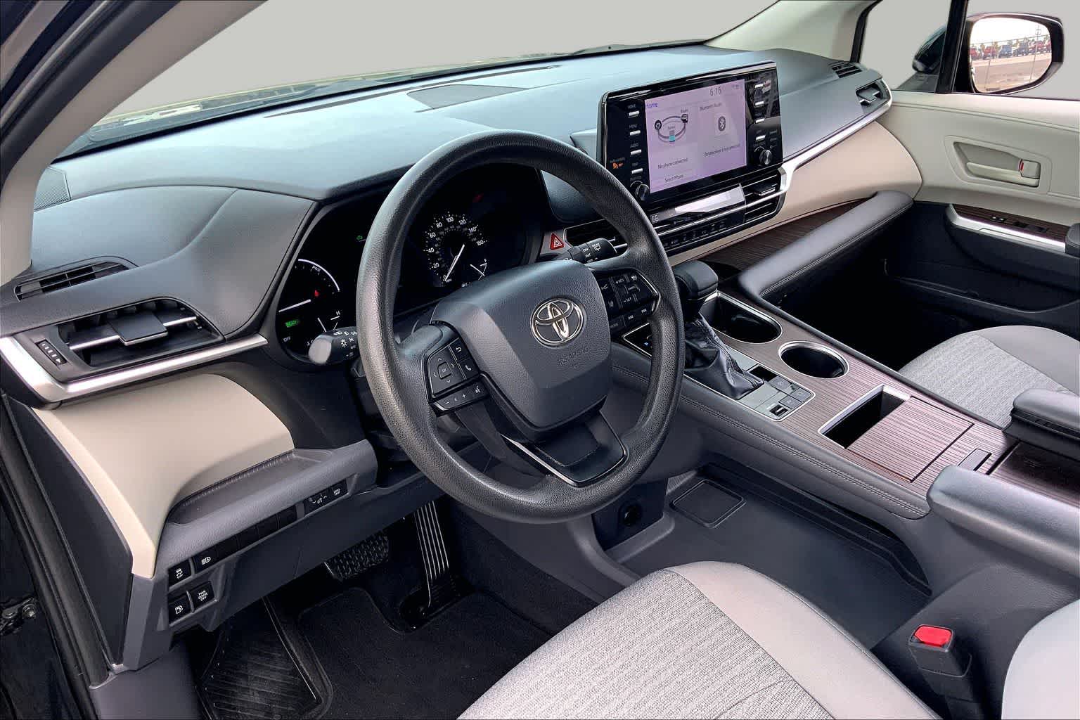 2022 Toyota Sienna LE Midnight Black Metallic at Ron Craft Chevrolet Cadillac