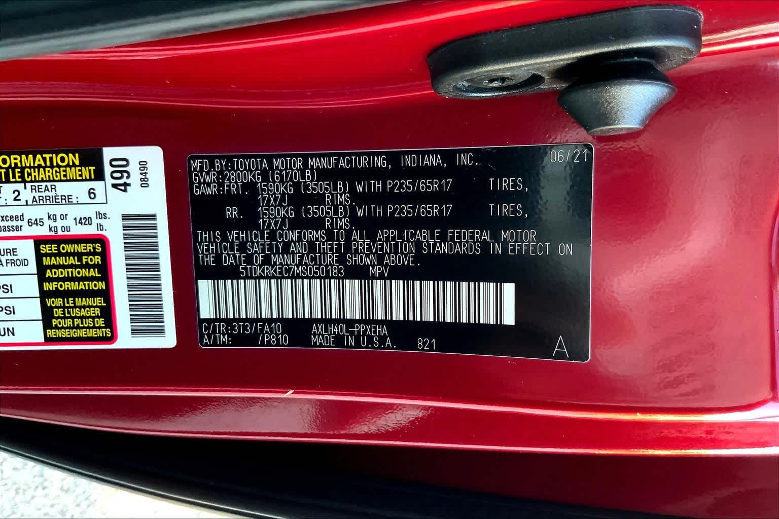 2021 Toyota Sienna LE Ruby Flare Pearl at Group 1 Toyota Southwest