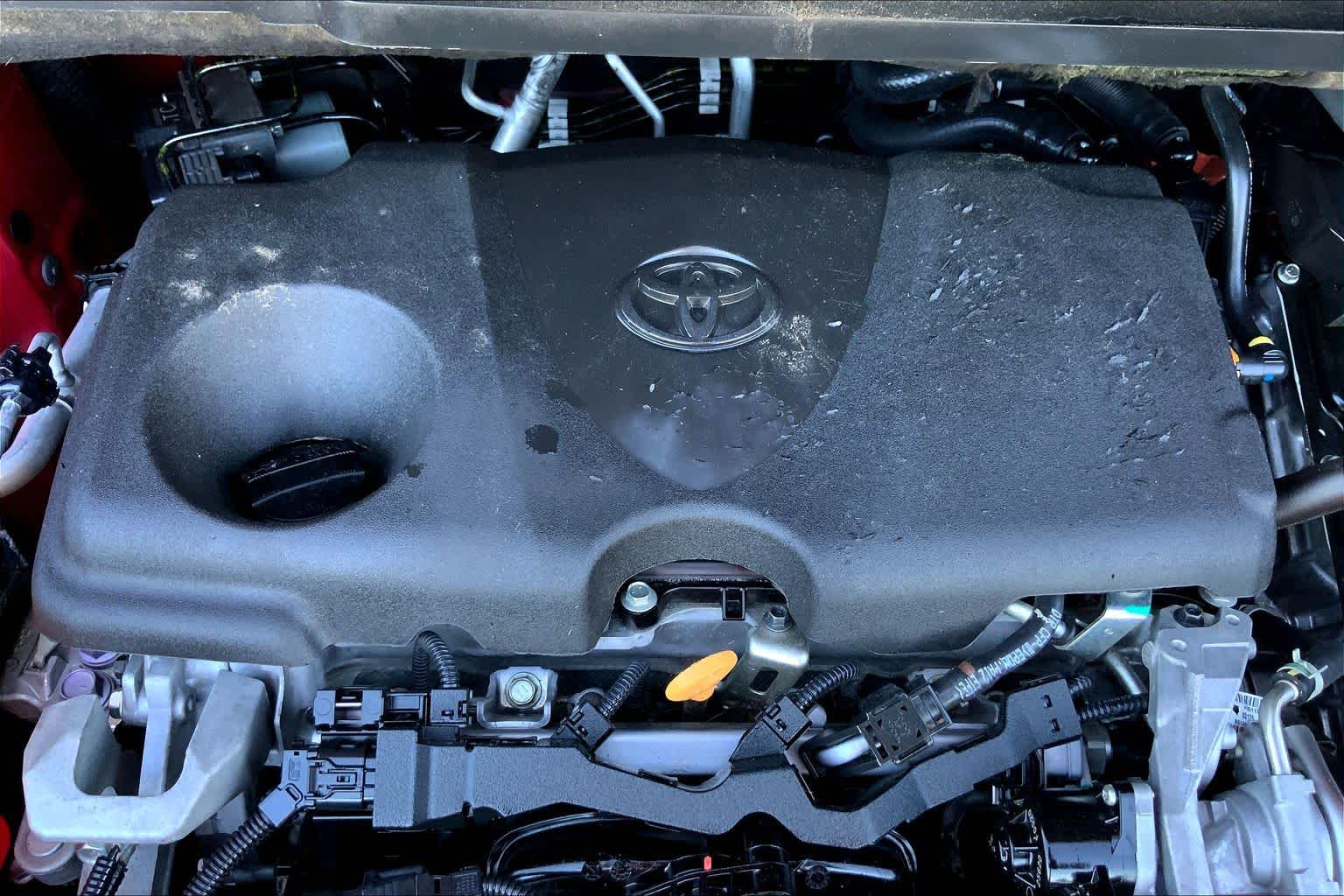 2021 Toyota Sienna LE Ruby Flare Pearl at Group 1 Toyota Southwest