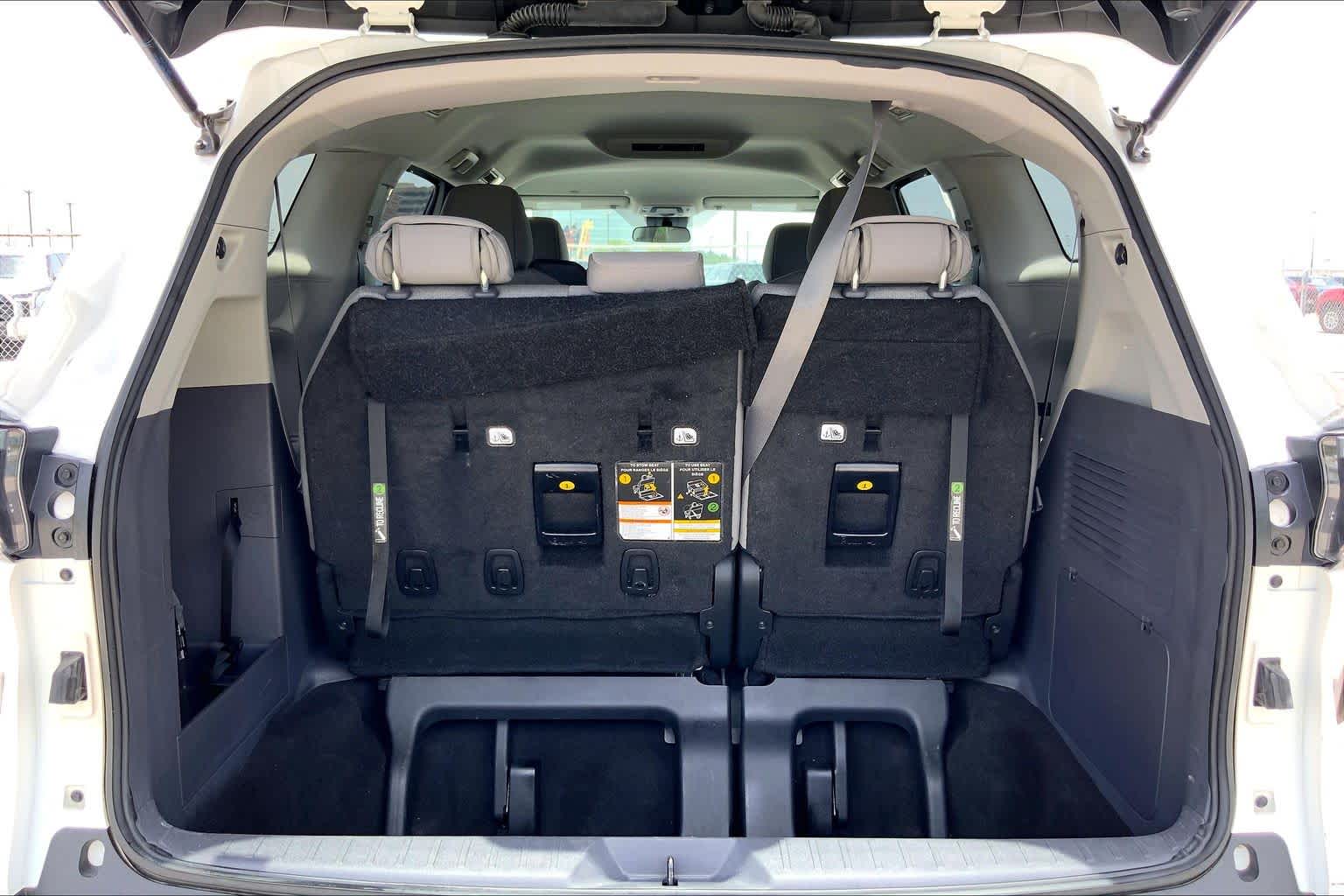 2023 Toyota Sienna LE Ice Cap at AutoNation USA Katy