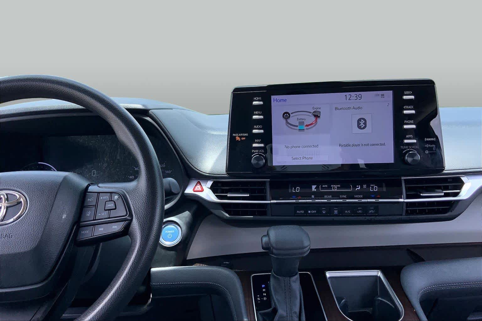 2023 Toyota Sienna LE Ice Cap at AutoNation USA Katy