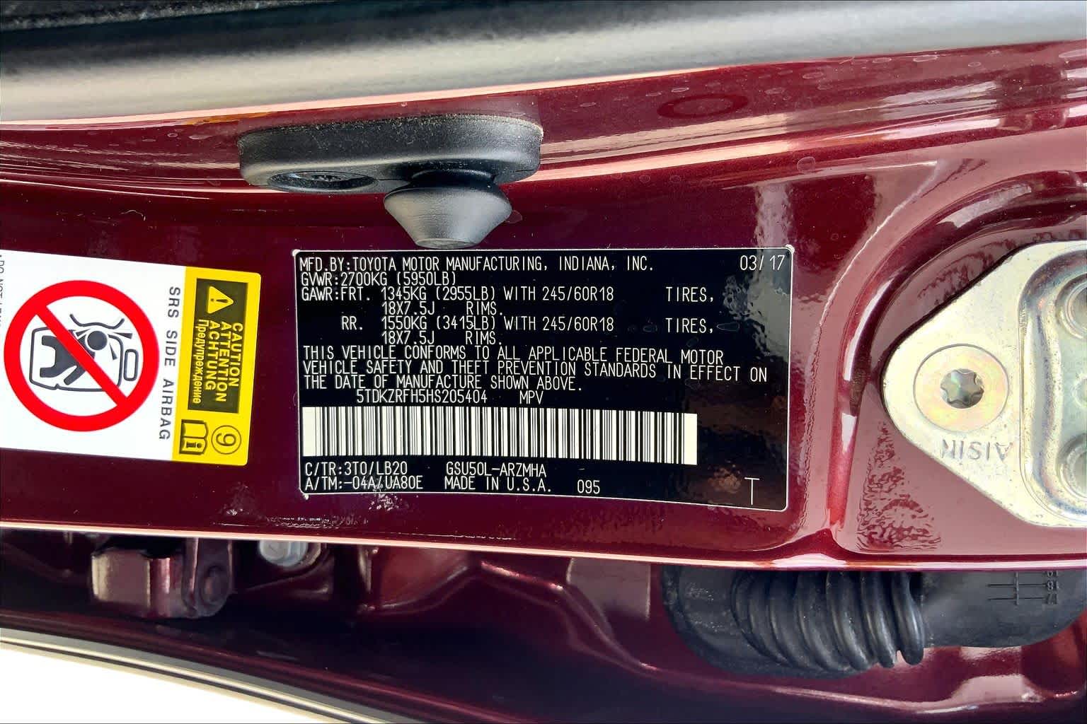 2017 Toyota Highlander XLE Ooh La La Rouge Mica at Beck & Masten Kia