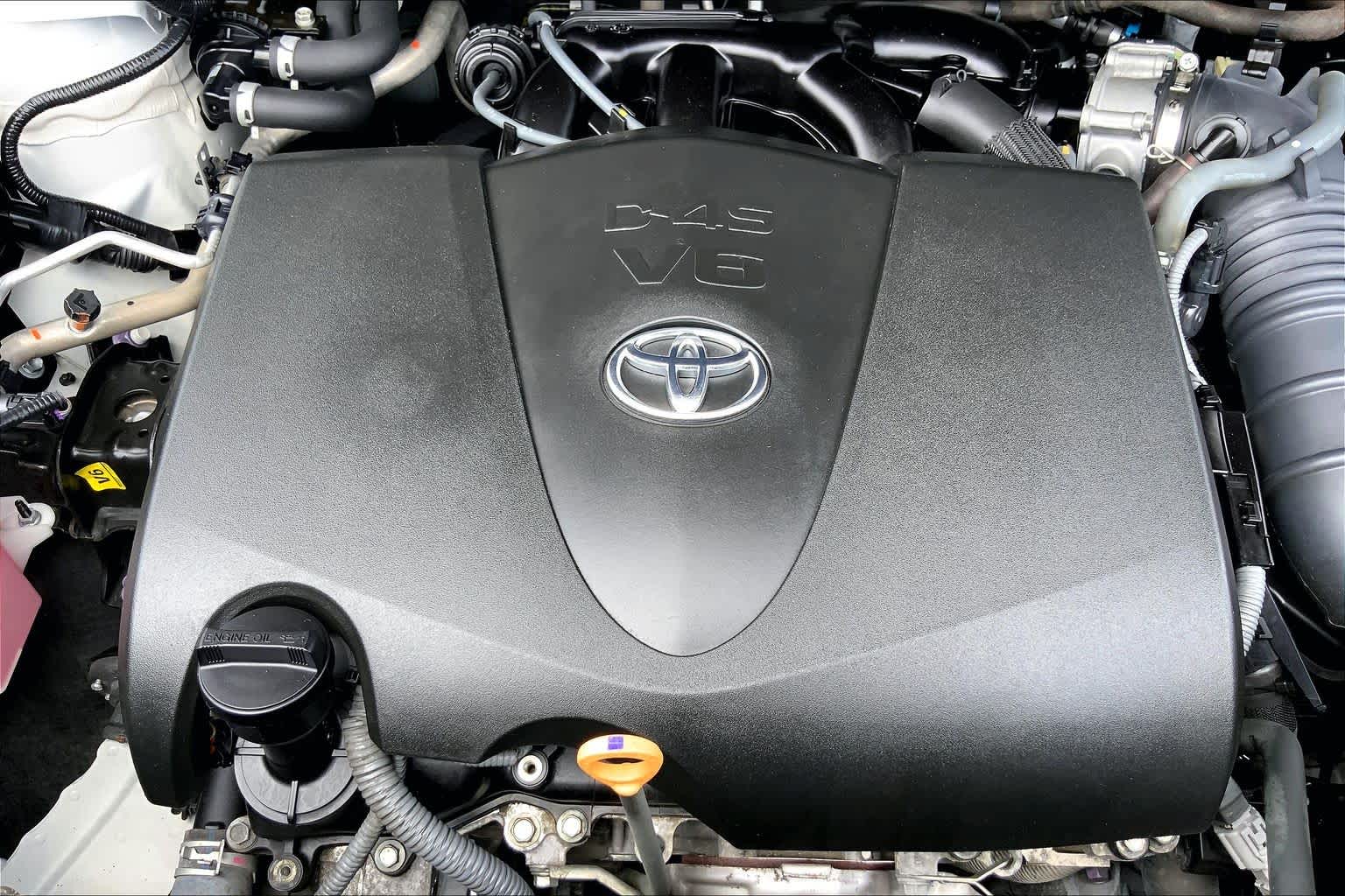 2021 Toyota Highlander XSE Blizzard Pearl at AutoNation Toyota Gulf Fwy