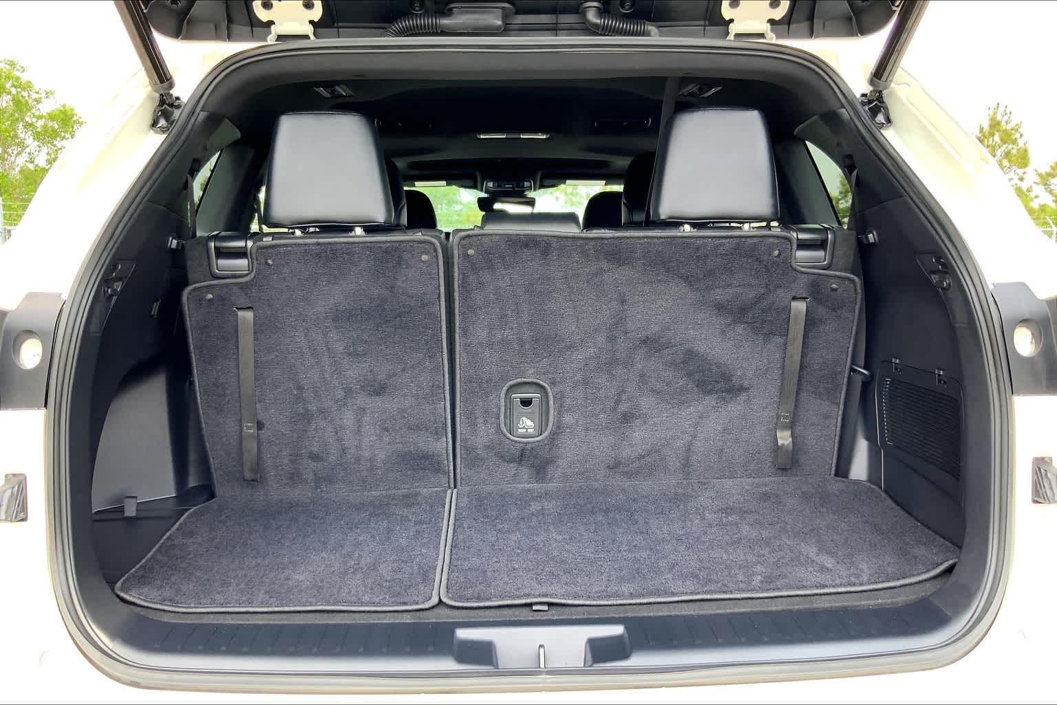 2021 Toyota Highlander XSE Blizzard Pearl at AutoNation Toyota Gulf Fwy