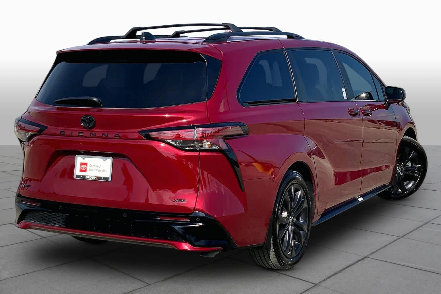 2026 Toyota Sienna XSE Ruby Flare Pearl at Group 1 Toyota Southwest