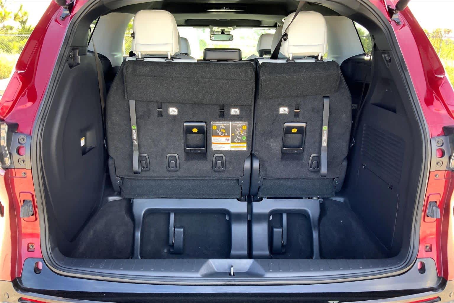 2026 Toyota Sienna XSE Ruby Flare Pearl at Group 1 Toyota Southwest