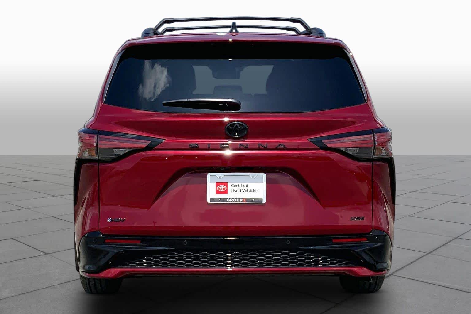 2026 Toyota Sienna XSE Ruby Flare Pearl at Group 1 Toyota Southwest