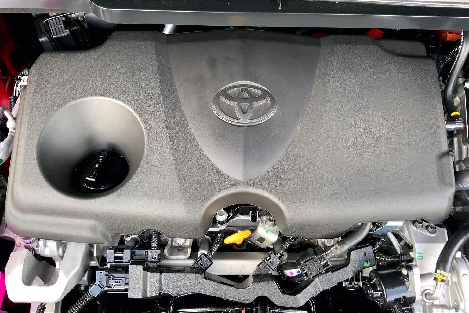 2026 Toyota Sienna XSE Ruby Flare Pearl at Group 1 Toyota Southwest