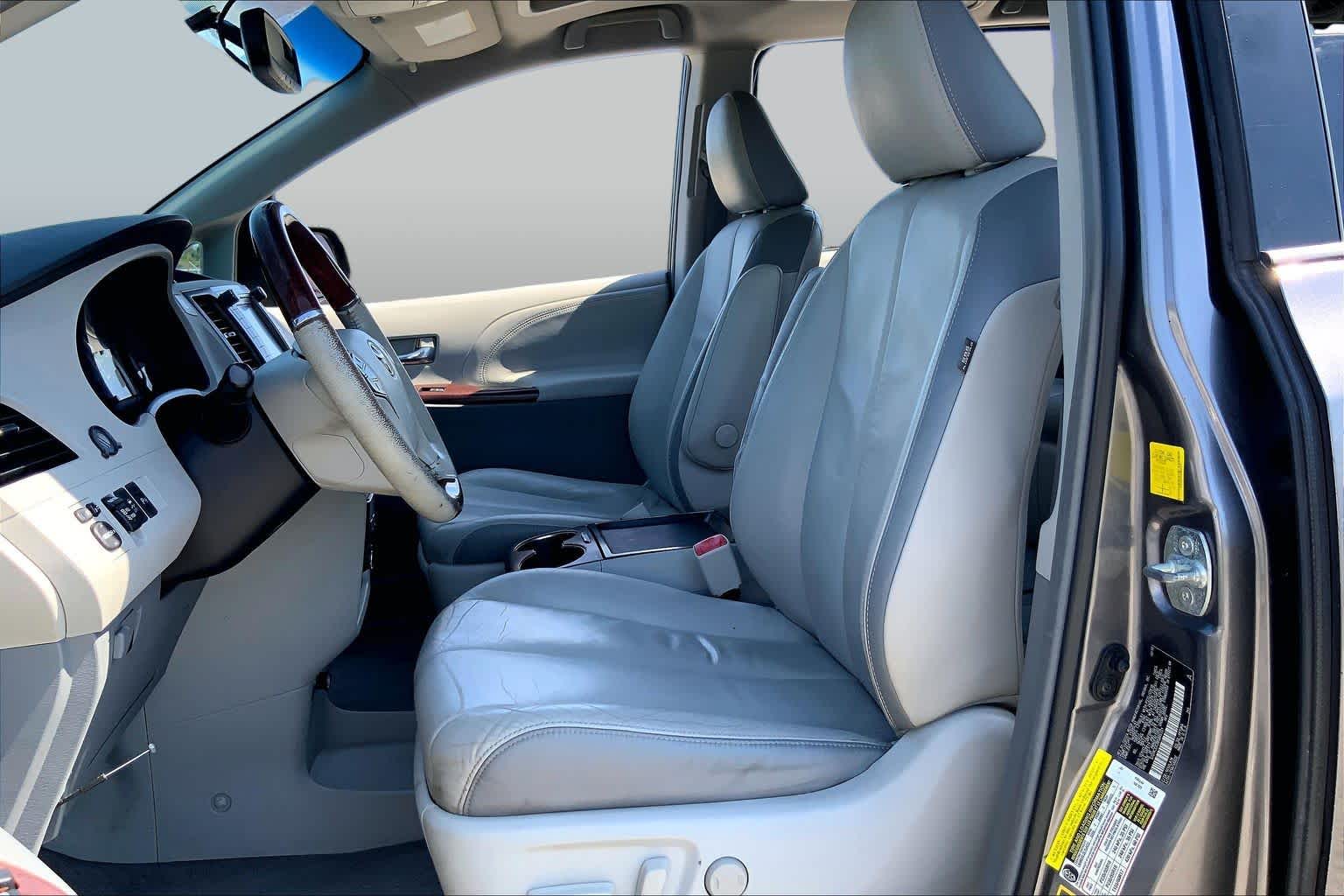 2011 Toyota Sienna Ltd Predawn Gray Mica at Beck & Masten Kia