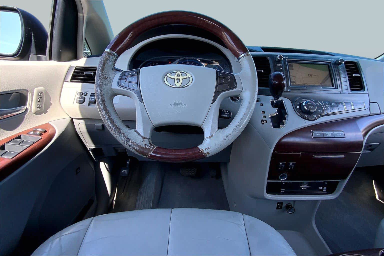 2011 Toyota Sienna Ltd Predawn Gray Mica at Beck & Masten Kia