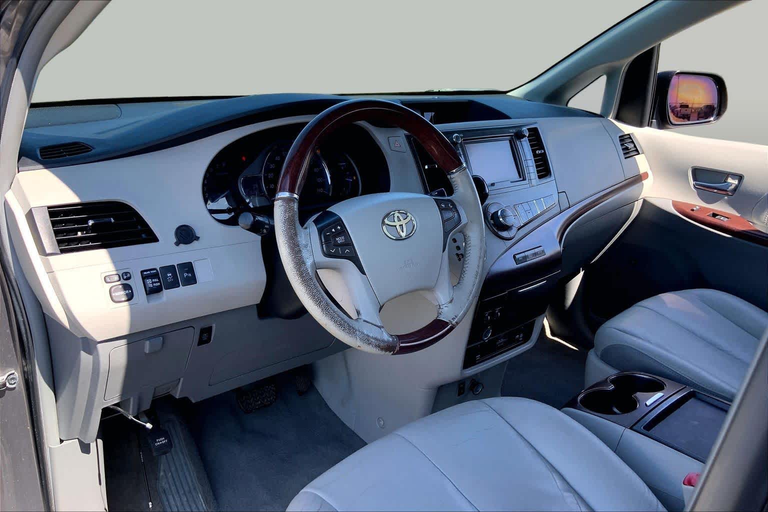 2011 Toyota Sienna Ltd Predawn Gray Mica at Beck & Masten Kia