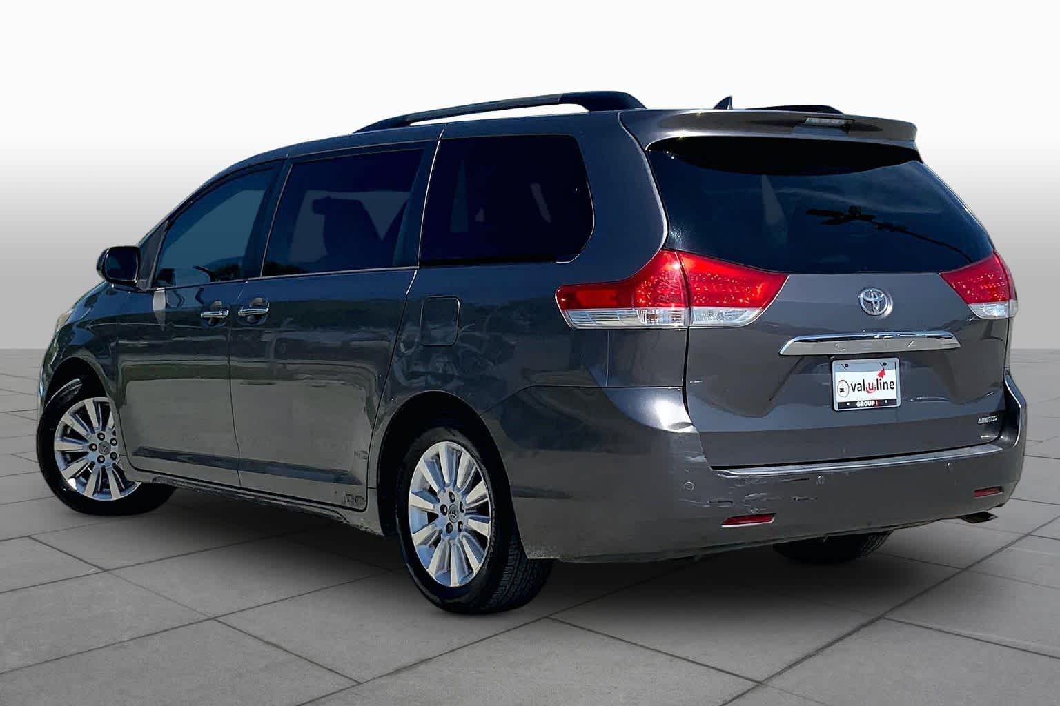 2011 Toyota Sienna Ltd Predawn Gray Mica at Beck & Masten Kia