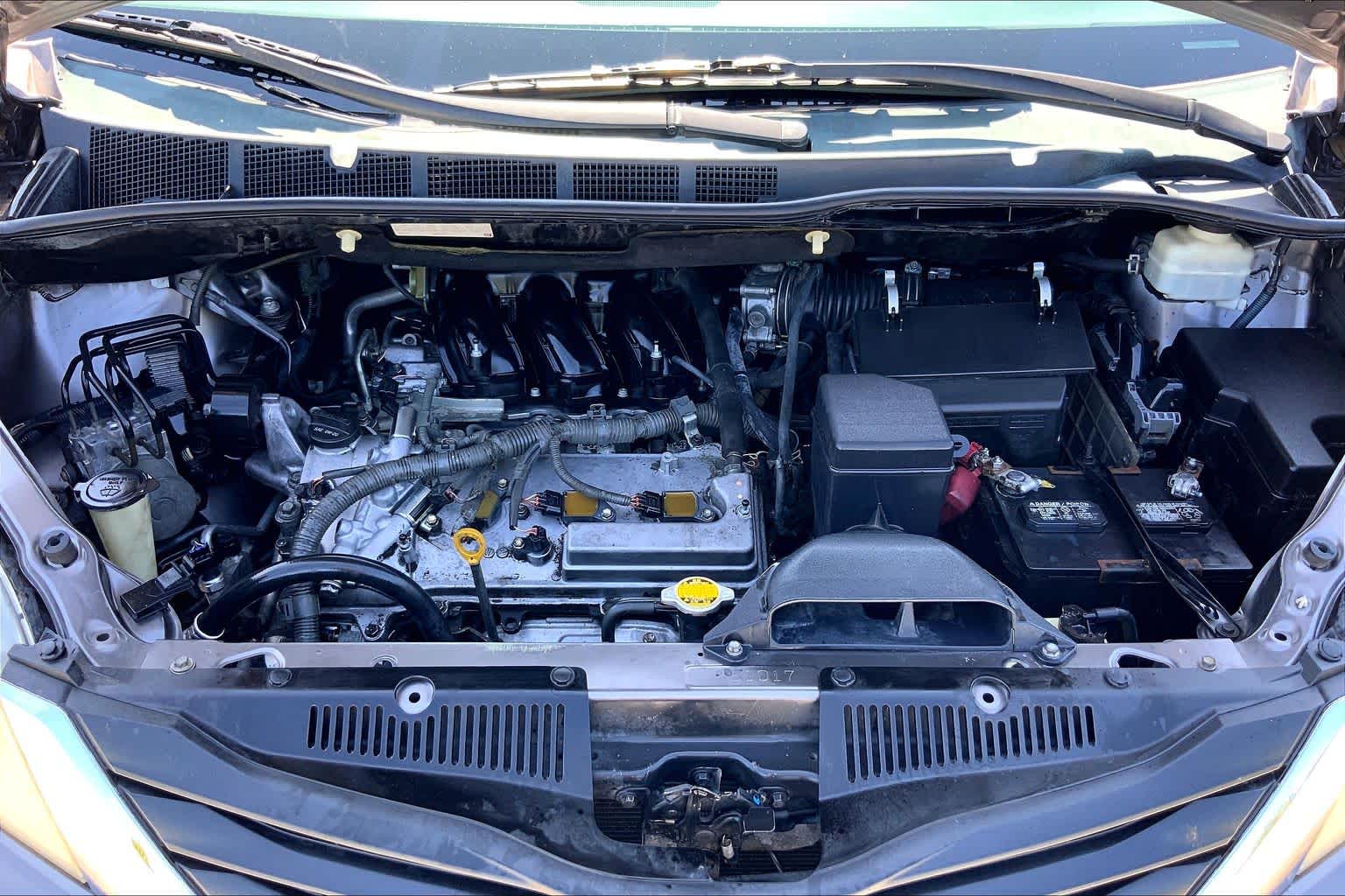2011 Toyota Sienna Ltd Predawn Gray Mica at Beck & Masten Kia