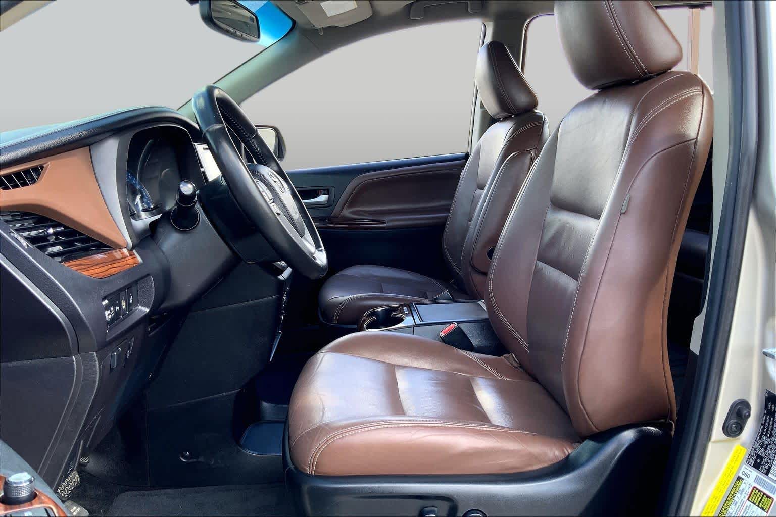 2015 Toyota Sienna Ltd Creme Brulee Mica at AutoNation USA Katy